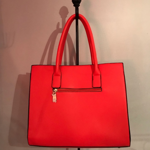Ruby Collection Coral Classic Handbag - Picture 3 of 7